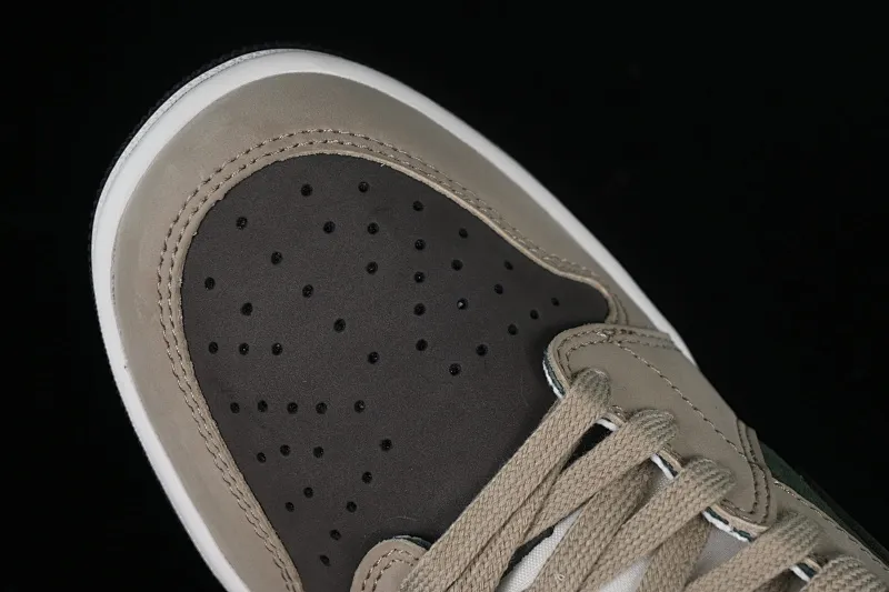 All Categories Air Jordan Jordan Series Basketball Shoes Air Jordan 1 Low Travis Scott x Air Jordan 1 Low OG AJ1 Joe 1 Reversed Overhook Joint Style Casual Sports Basketball Shoes DM7866-817